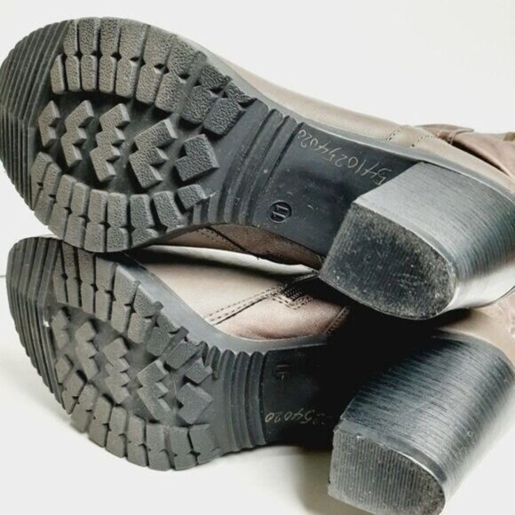 TENDER TOOTSIES Knee High Heel Ruched Distressed Finish Boots Taupe Gray Sz 11 - Picture 9 of 10